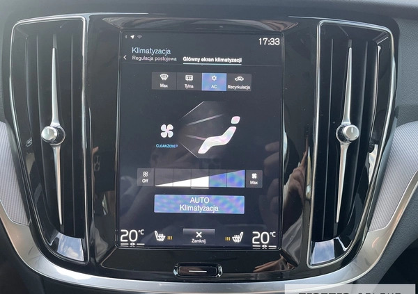 Volvo V60 Cross Country cena 144900 przebieg: 128990, rok produkcji 2019 z Warszawa małe 596